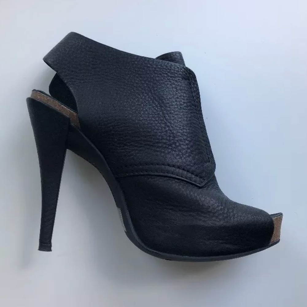 Pedro Garcia open toe booties